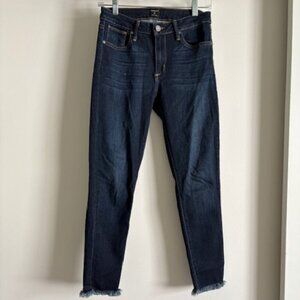 JUST BLACK frayed hem skinny jeans - size 26